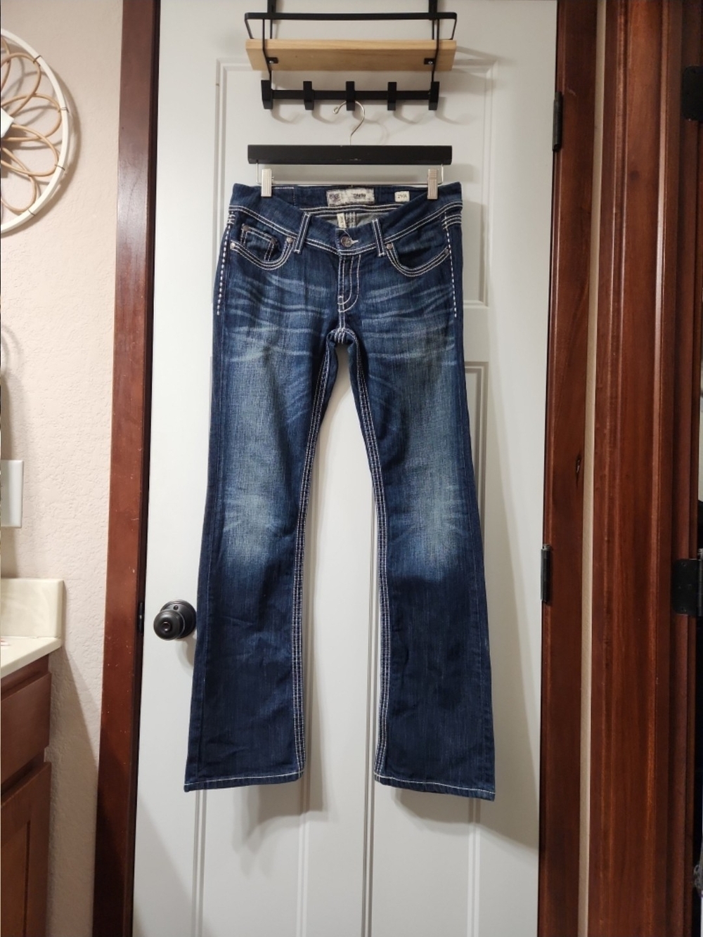 BKE Stella Slim Low-Rise Bootcut